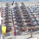 Szálloda 3 Vellezerit