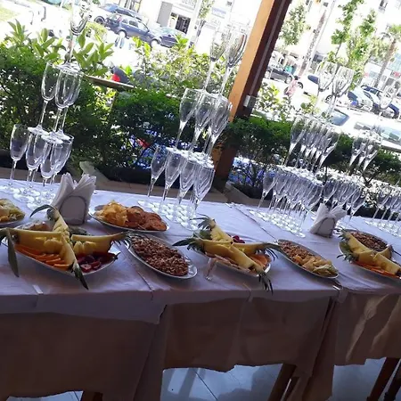 3 Vellezerit Hotel Durrës