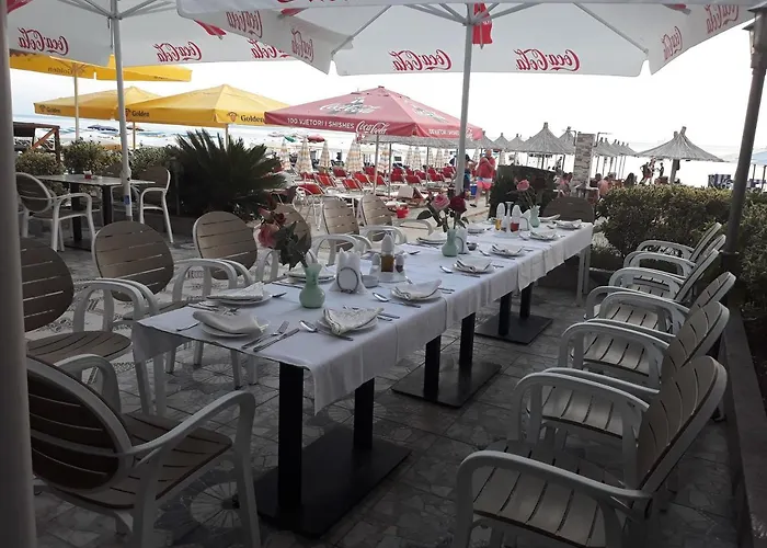 3 Vellezerit 4* Durrës