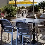 3 Vellezerit