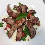 호텔 3 Vellezerit 4*