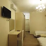 호텔 3 Vellezerit Durrës