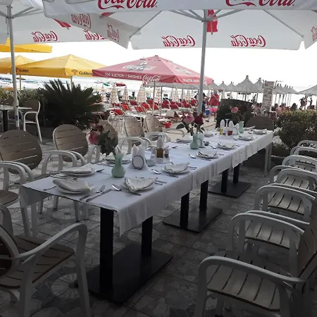 3 Vellezerit 4* Дуррес