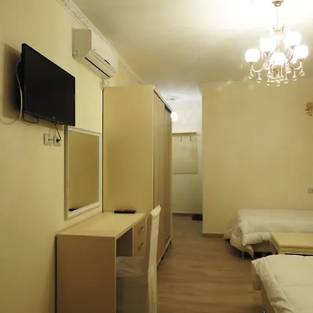 Отель 3 Vellezerit Дуррес