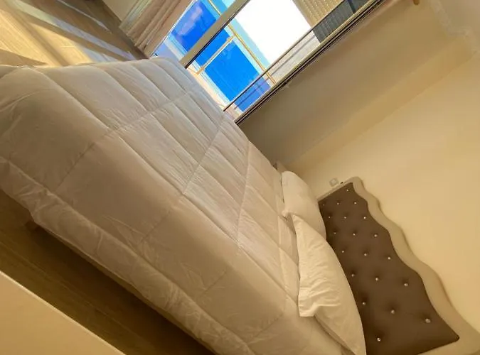 3 Vellezerit Durrës