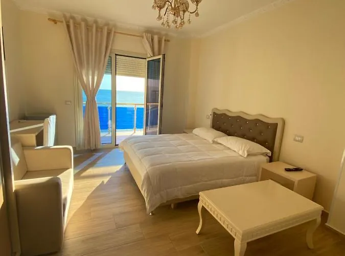 3 Vellezerit Durrës